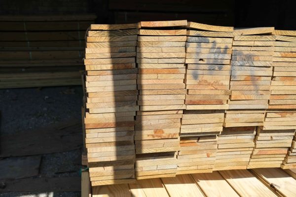 Lumber 1 X 8 X 16 DRESS TREATED